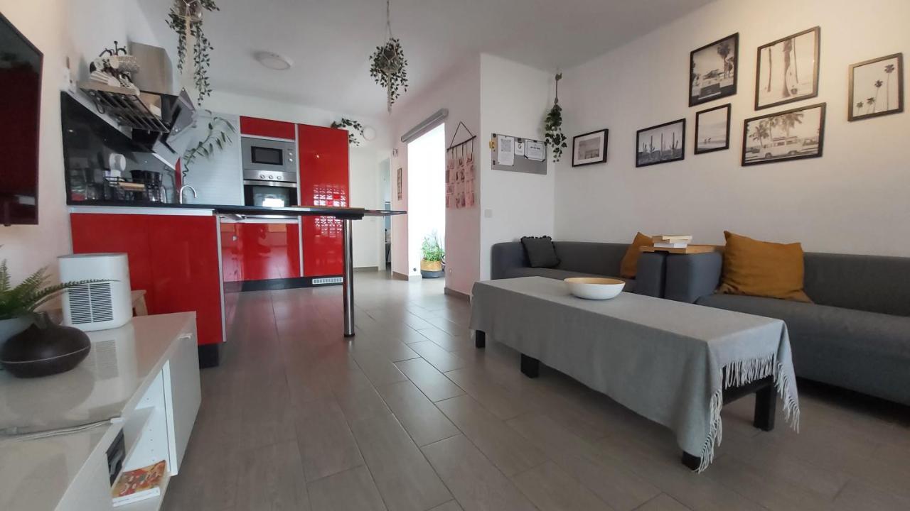 Ailana Suite Vistas Al Mar Y Con Piscina กอสตา เตกีสเซ ภายนอก รูปภาพ