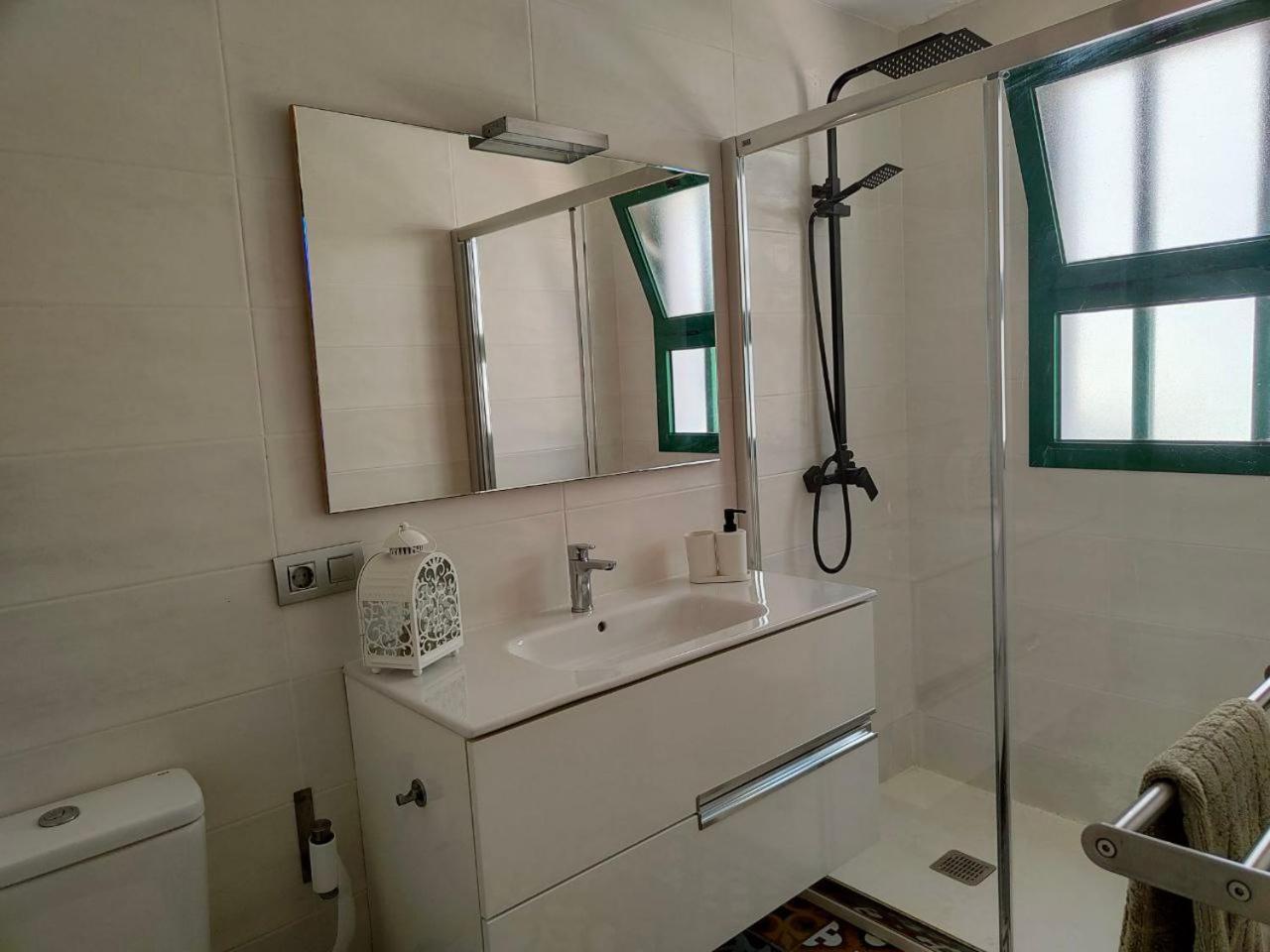 Ailana Suite Vistas Al Mar Y Con Piscina กอสตา เตกีสเซ ภายนอก รูปภาพ